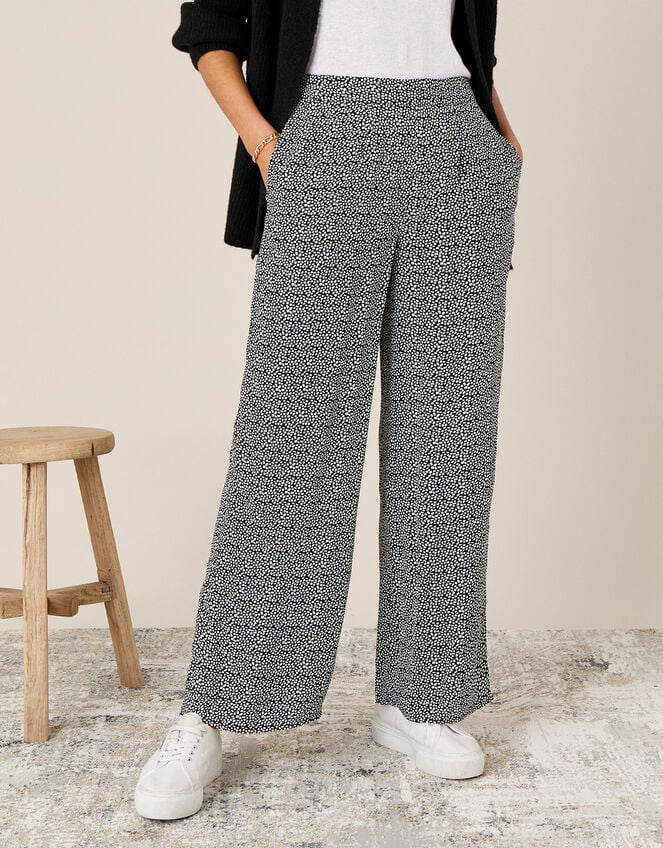 Printed Trousers in Sustainable Viscose Black | Trousers & Leggings ...